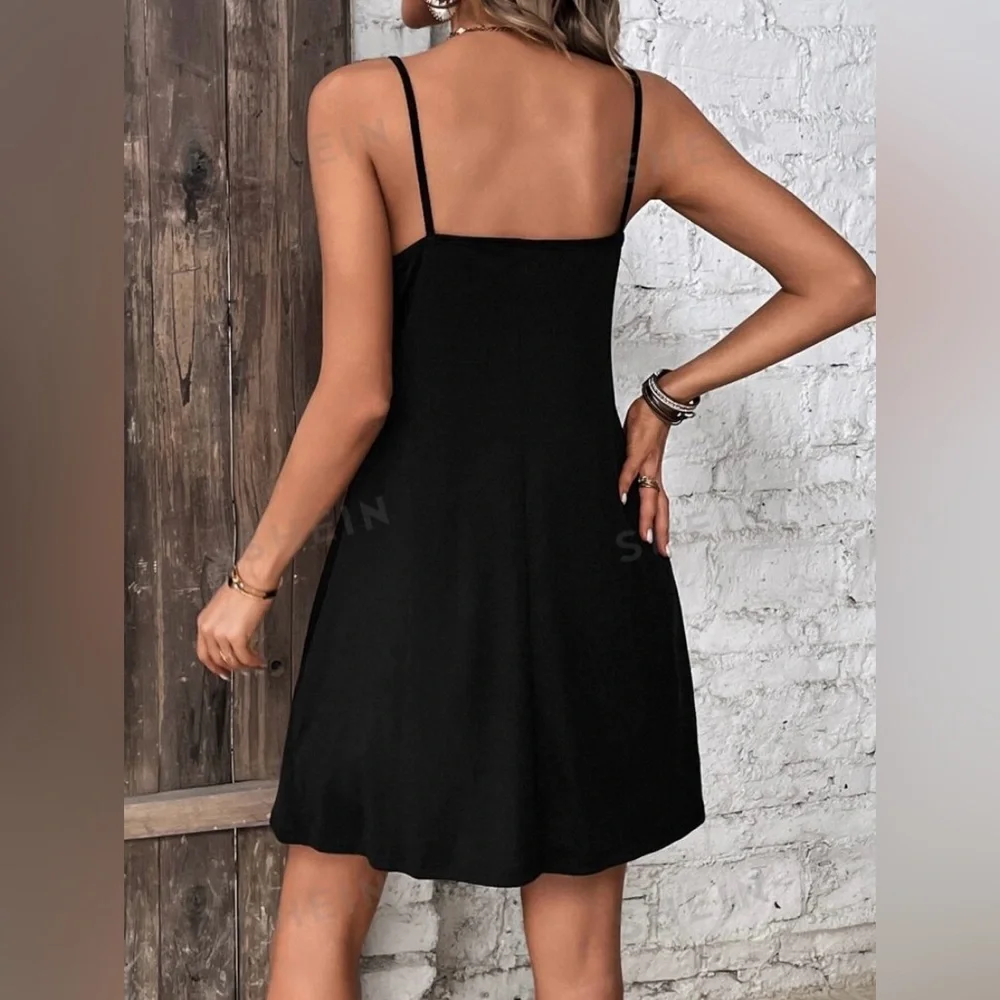 Sundress - Picture 2 of 4